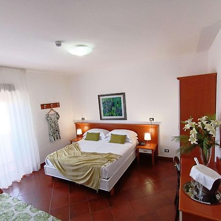 Best Western Hotel Martello LMP Extérieur photo